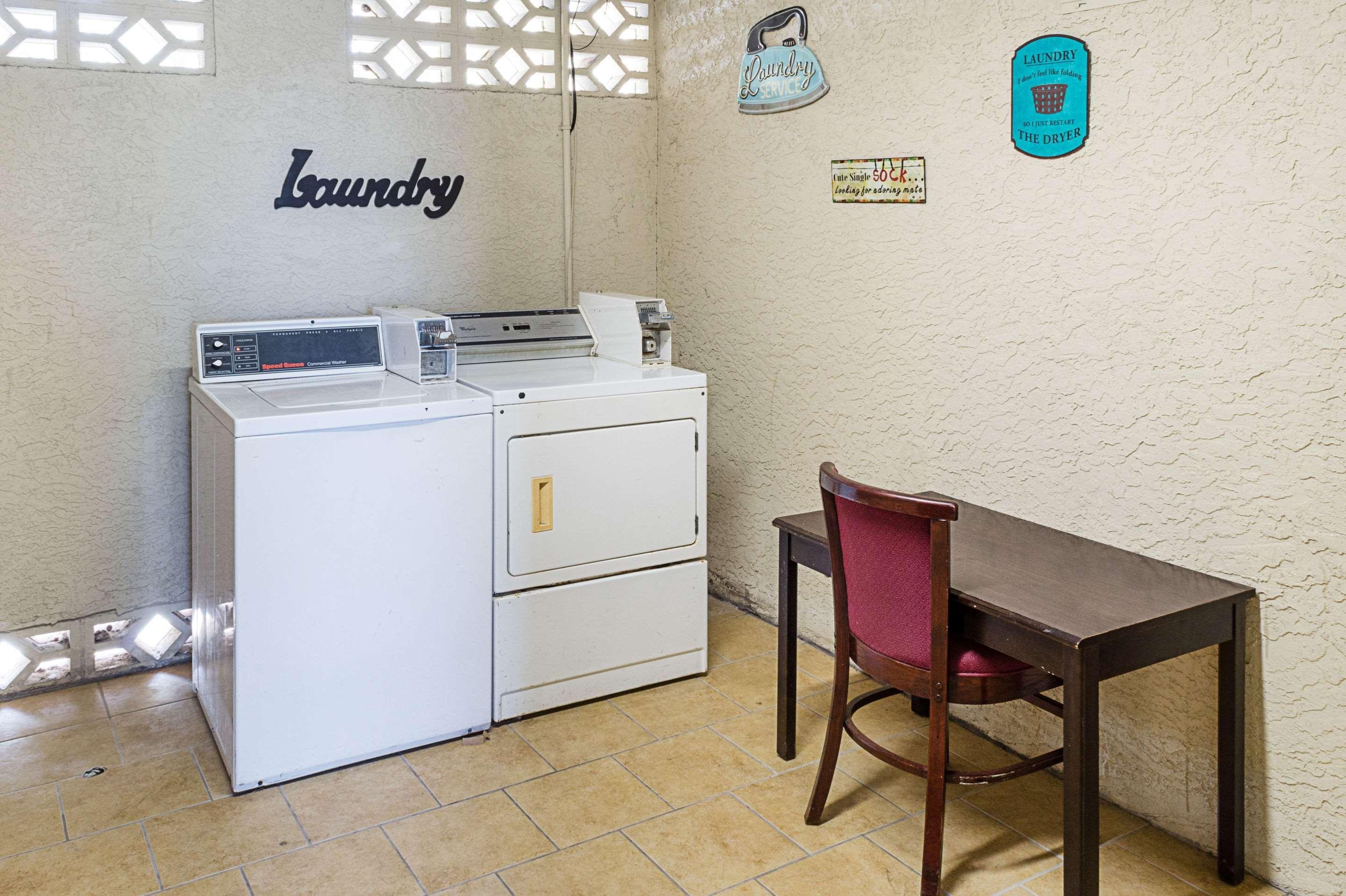 Rodeway Inn Панама Сити Екстериор снимка
