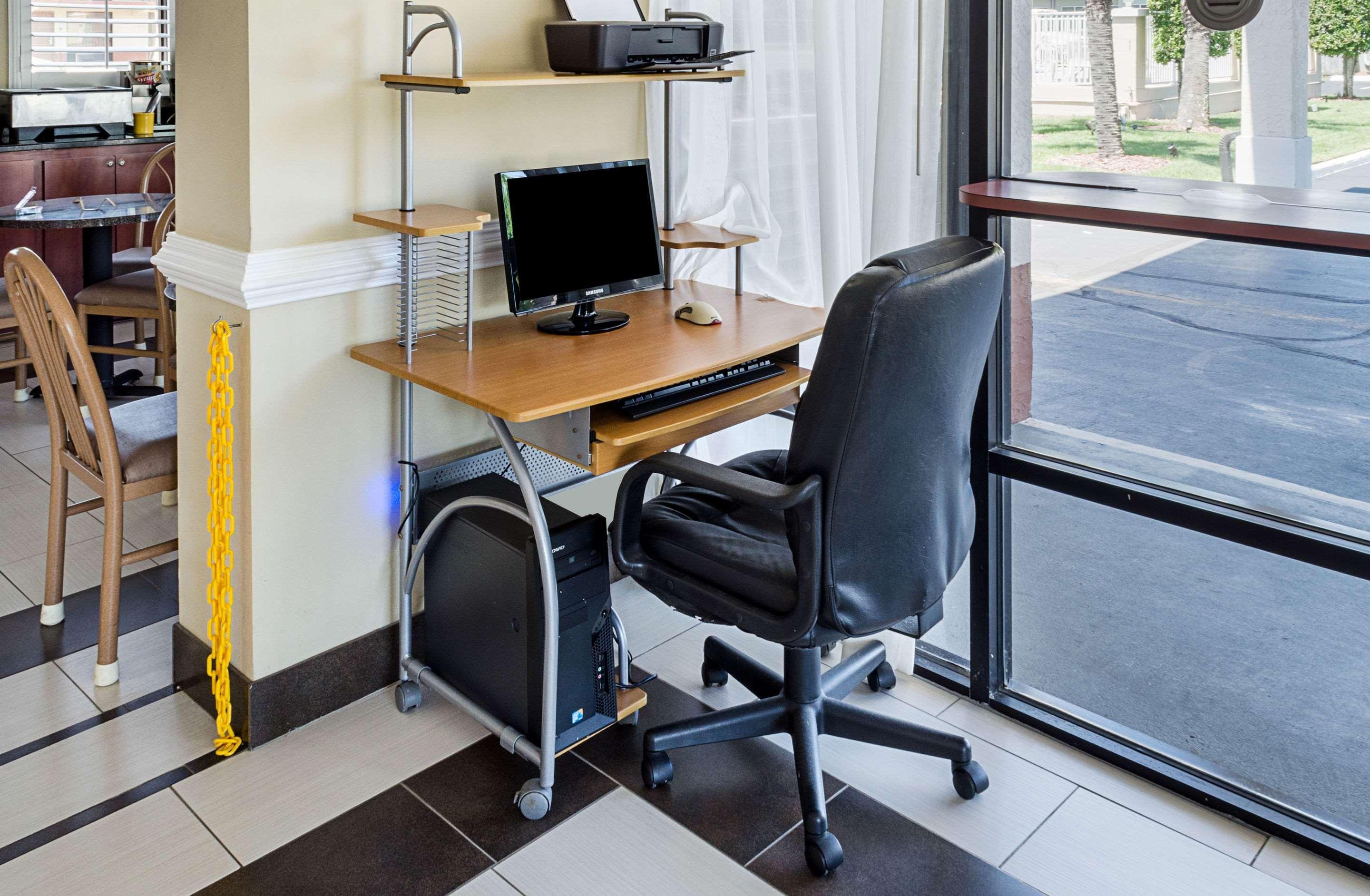 Rodeway Inn Панама Сити Екстериор снимка